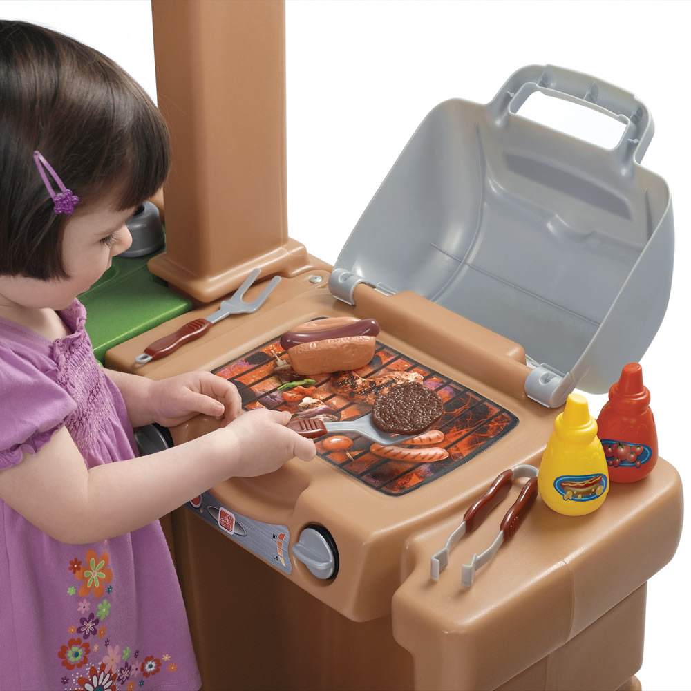 step 2 gather and grille playhouse